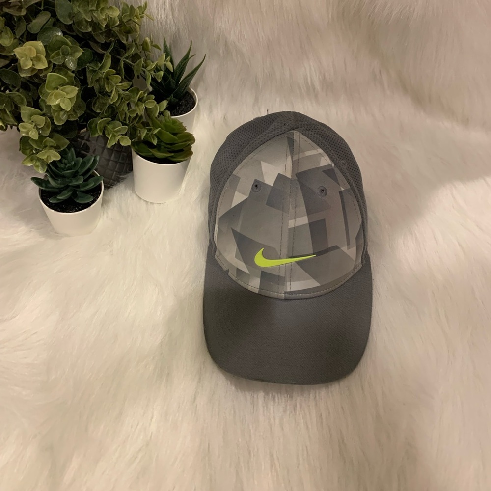 Kids Nike Hat
